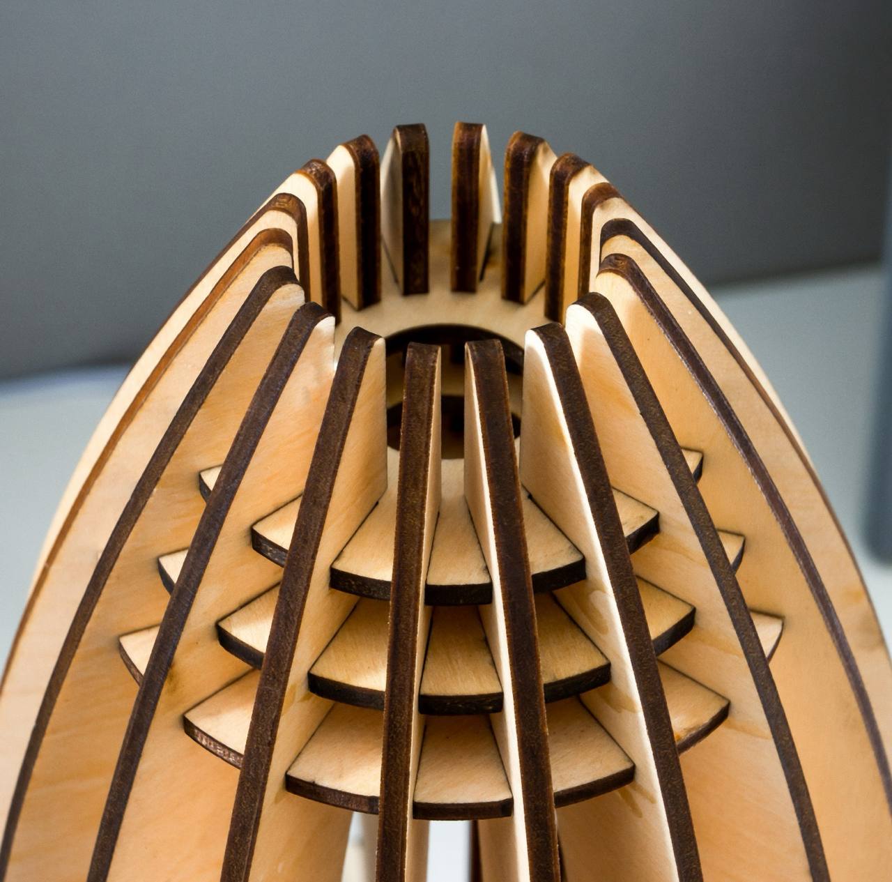 Lunaris Rocket Lamp