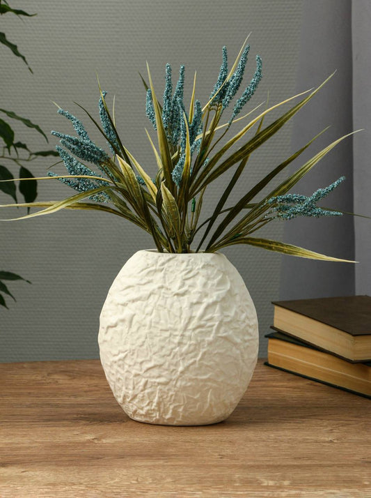 Crumen Vase