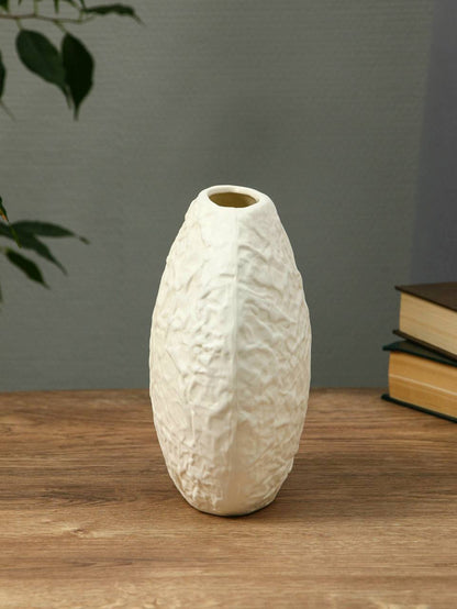 Crumen Vase