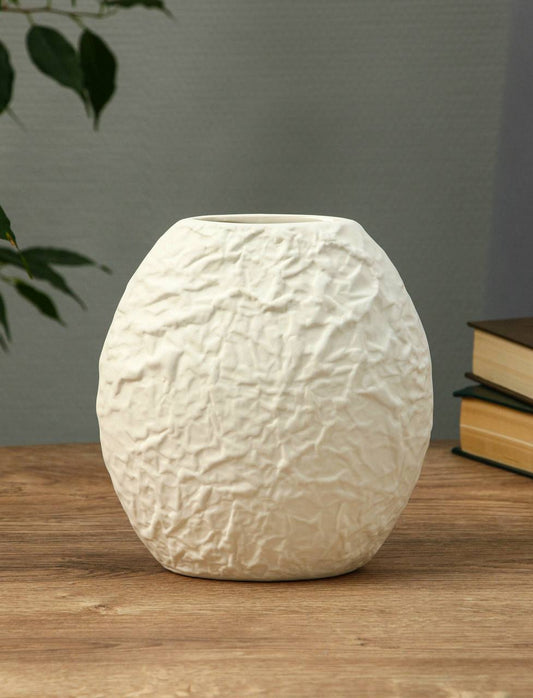 Crumen Vase